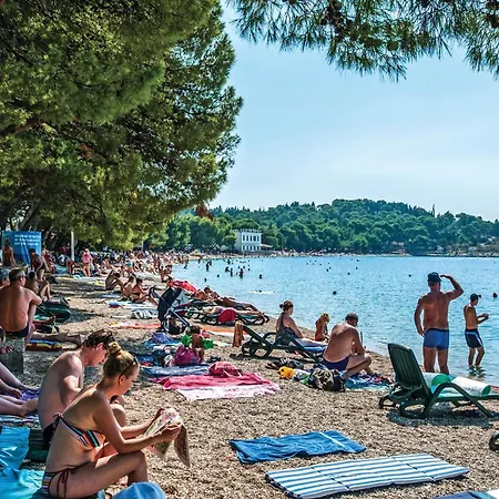 Lovely In * Makarska